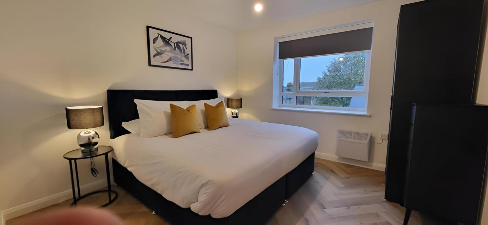 Hybrid Resi - Mitcham Close To Tooting And Wimbledon Eksteriør bilde