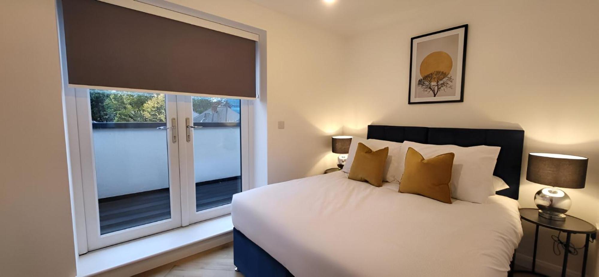 Hybrid Resi - Mitcham Close To Tooting And Wimbledon Eksteriør bilde